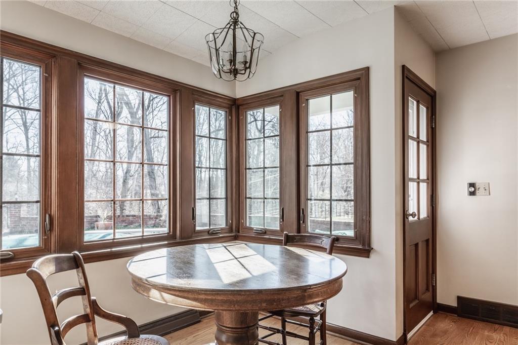 7767 Spring Mill Road Indianapolis, IN 46260 - Photo 22 of 51 Gallery Image 22
