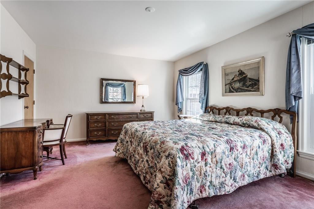 7767 Spring Mill Road Indianapolis, IN 46260 - Photo 25 of 51 Gallery Image 25