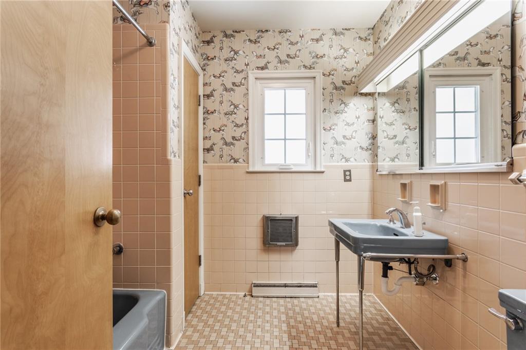 7767 Spring Mill Road Indianapolis, IN 46260 - Photo 31 of 51 Gallery Image 31