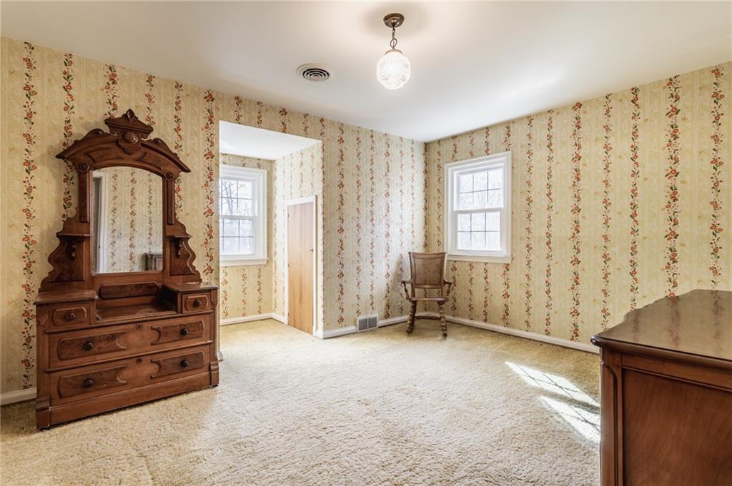 7767 Spring Mill Road Indianapolis, IN 46260 - Photo 32 of 51 Gallery Image 32