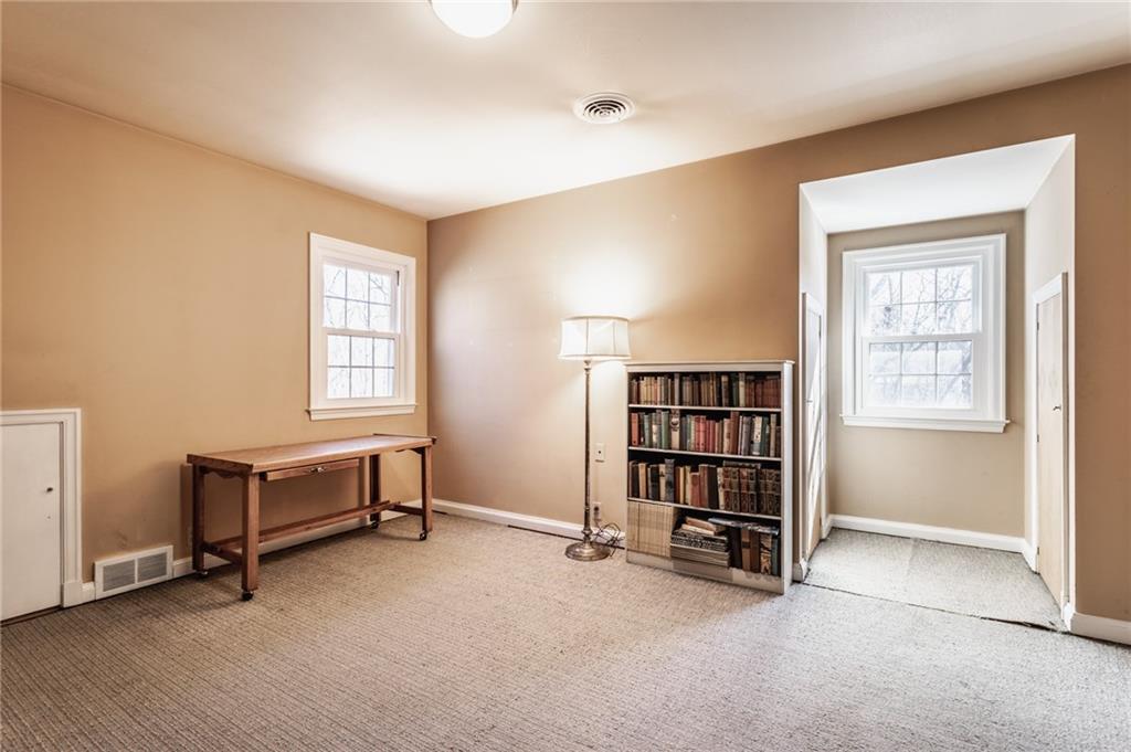 7767 Spring Mill Road Indianapolis, IN 46260 - Photo 34 of 51 Gallery Image 34