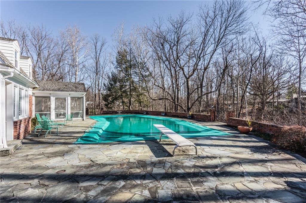 7767 Spring Mill Road Indianapolis, IN 46260 - Photo 39 of 51 Gallery Image 39