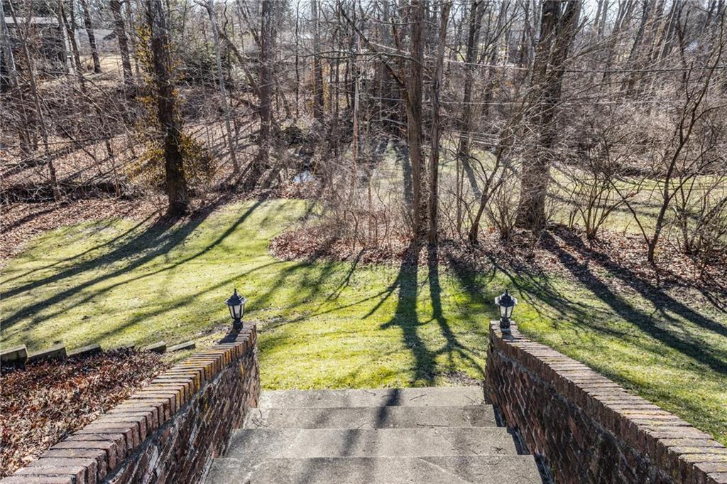 7767 Spring Mill Road Indianapolis, IN 46260 - Photo 41 of 51 Gallery Image 41