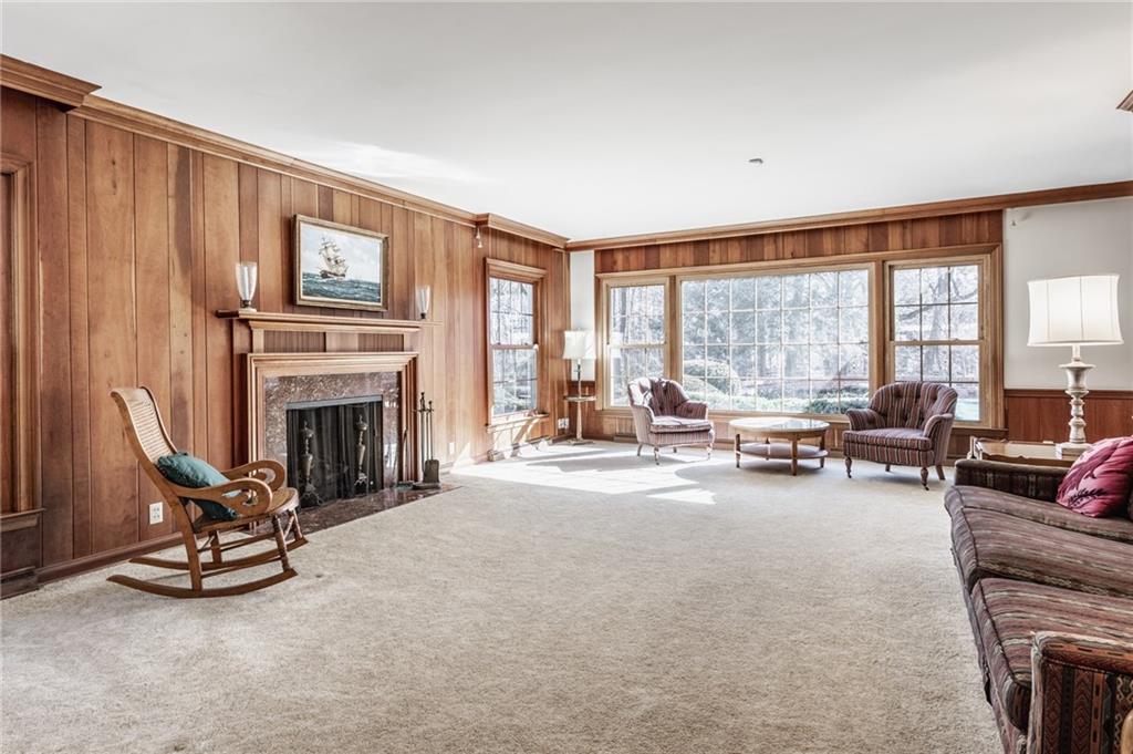 7767 Spring Mill Road Indianapolis, IN 46260 - Photo 7 of 51 Gallery Image 7