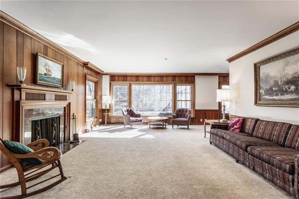 7767 Spring Mill Road Indianapolis, IN 46260 - Photo 8 of 51 Gallery Image 8