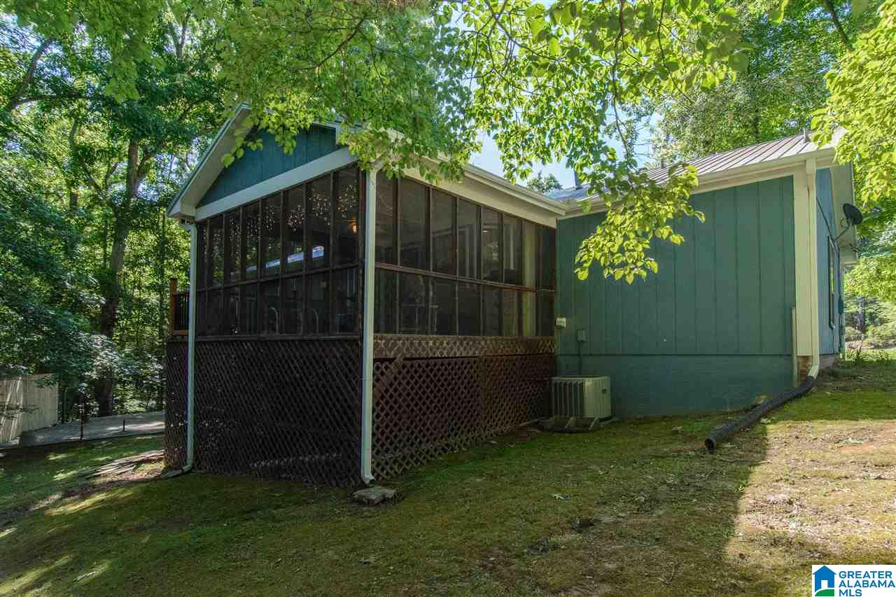 417 Michael Road Southwest Leeds, AL 35094 - Photo 5 of 34