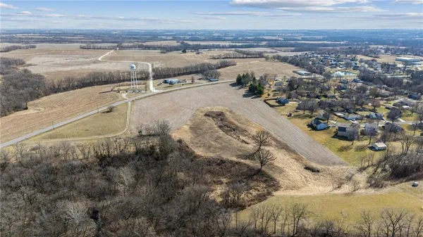 $415,000 | 169 Highway Gower Mo 64454, Gower, MO 64454