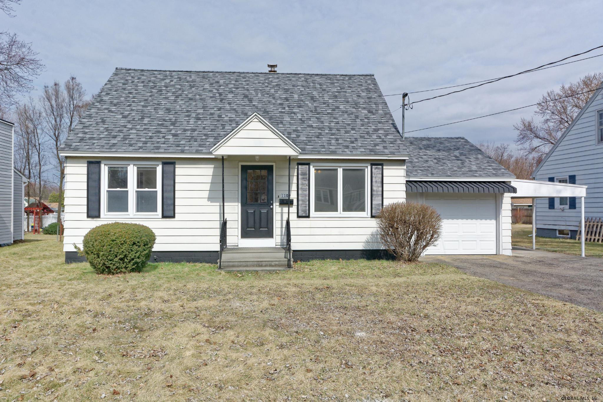 1109 Owen Road Rotterdam, NY 12303 - Photo 1 of 12 Photo 1