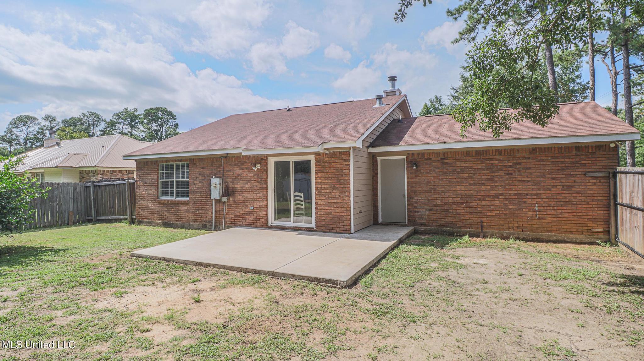1301 Springridge Road Gautier, MS 39553 - Photo 15 of 17 1301 Springridge Road-39021