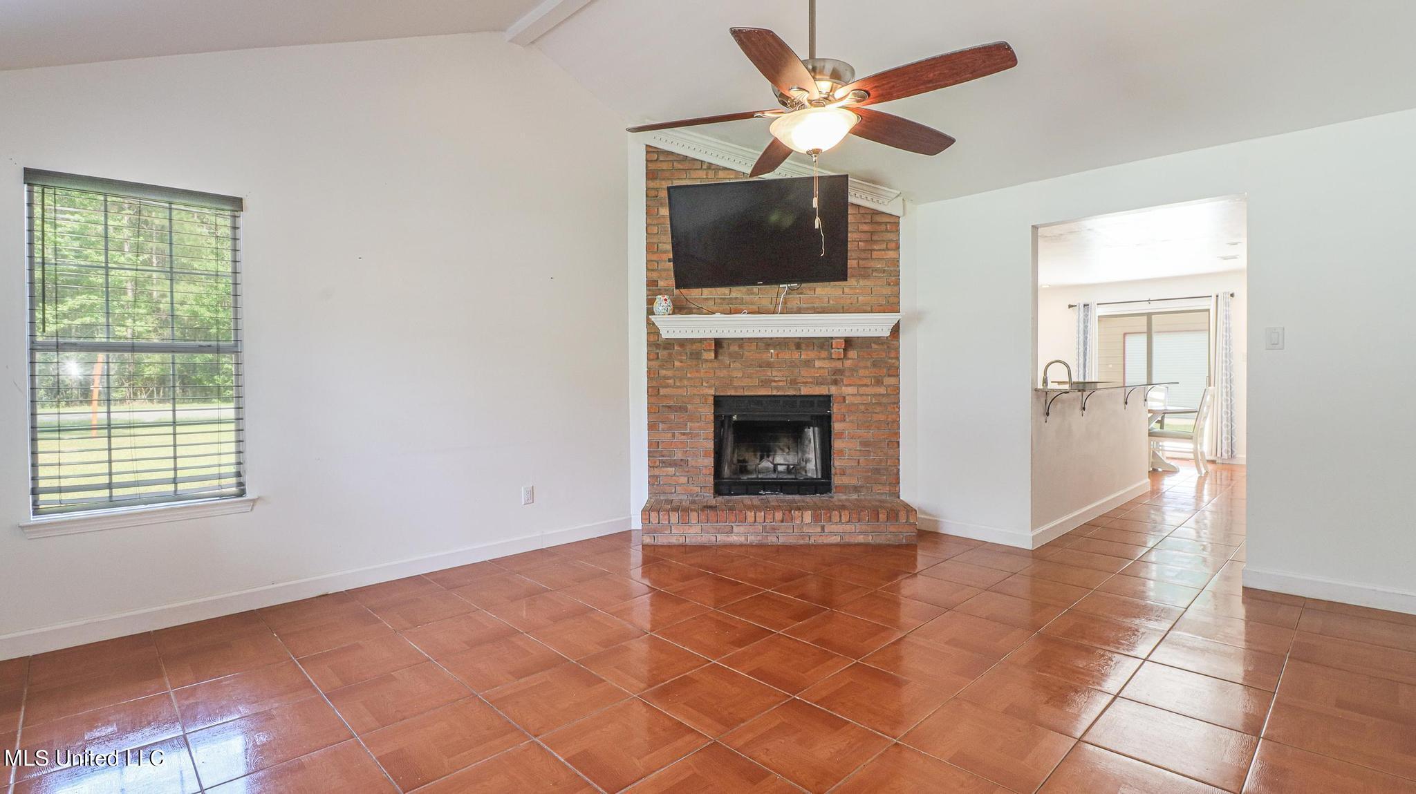1301 Springridge Road Gautier, MS 39553 - Photo 2 of 17 1301 Springridge Road-39013