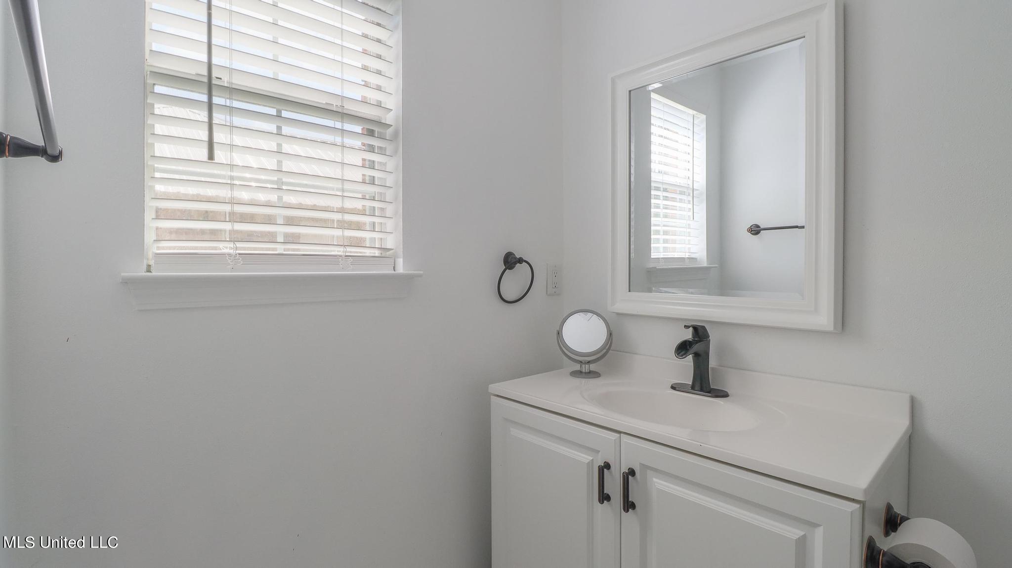 1301 Springridge Road Gautier, MS 39553 - Photo 10 of 17 1301 Springridge Road-39010