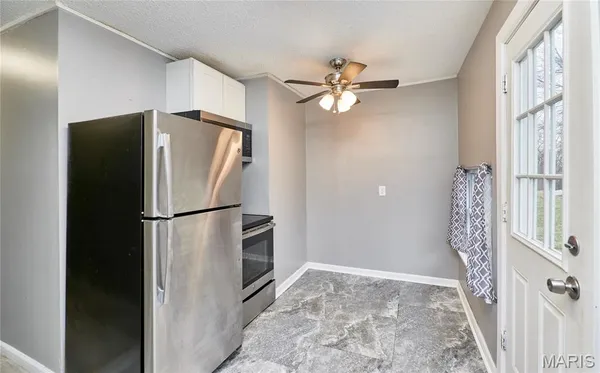 $200,000 | 900 North Elm Avenue, Webster Groves, MO 63119
