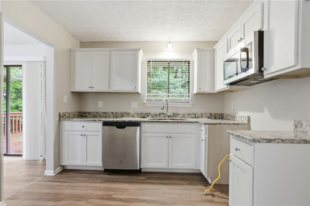 4305 Old Lake Drive Decatur, GA 30034 - Photo 14 of 39