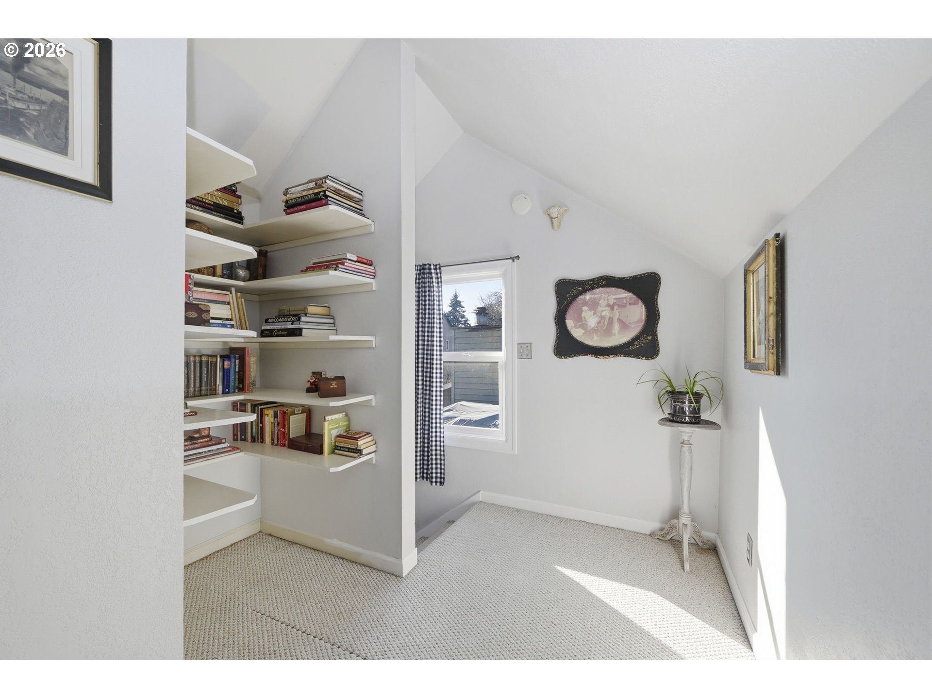 200 Irving Road Eugene, OR 97404 - Photo 31 of 48 Bedroom