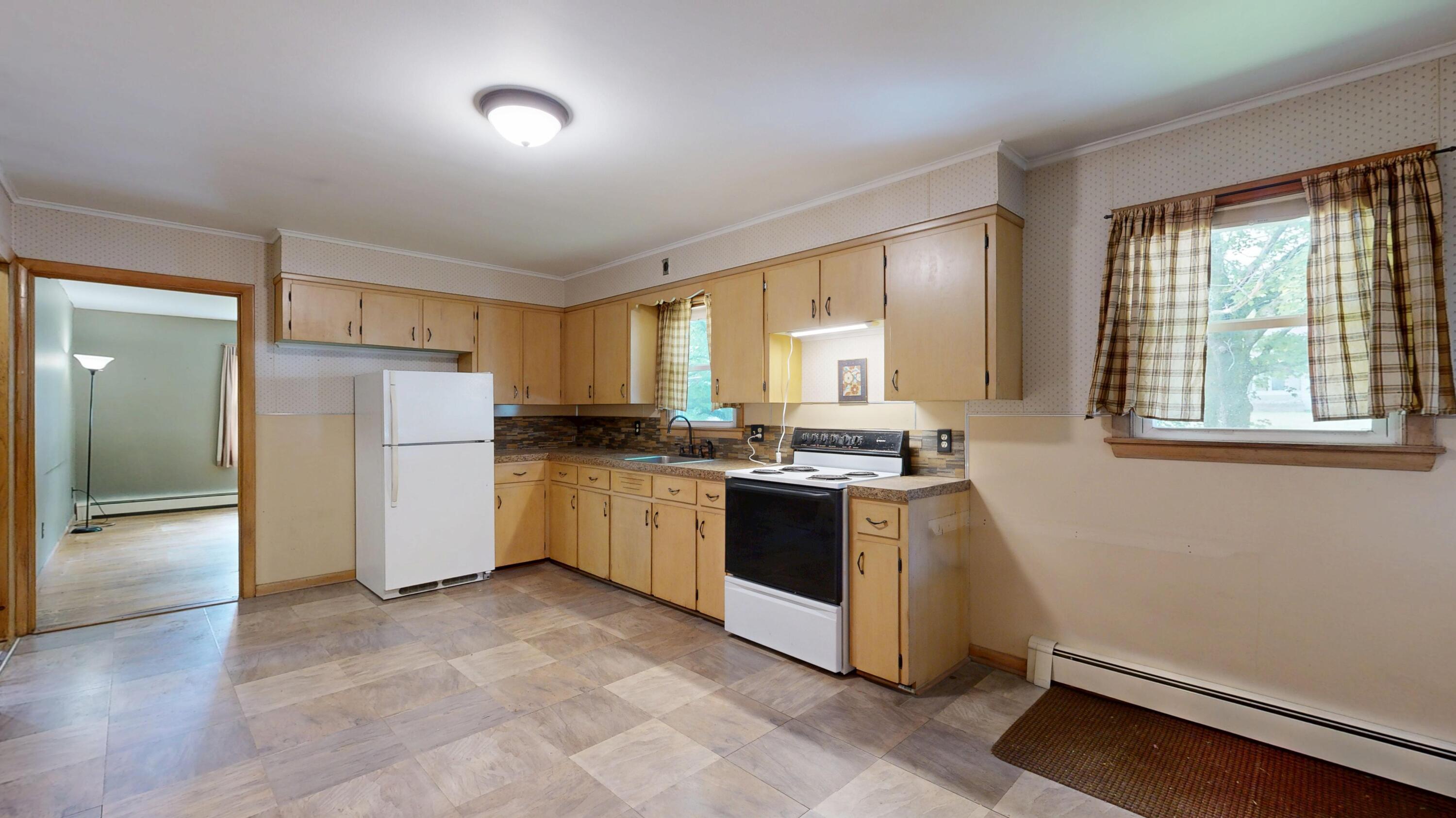 390 Webster Street Lewiston, ME 04240 - Photo 8 of 41 390-Webster-Street-06022026_102830
