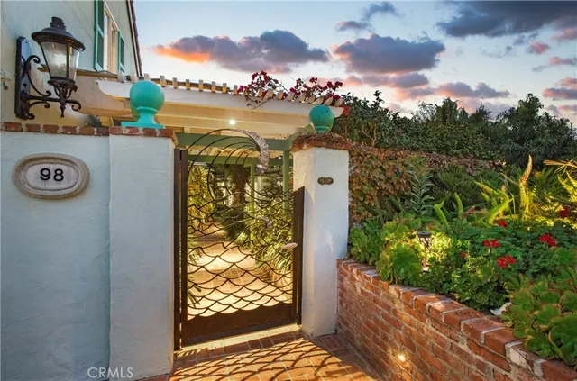 $8,995,000 | 98 South La Senda Drive, Laguna Beach, CA 92651
