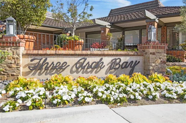 $8,995,000 | 98 South La Senda Drive, Laguna Beach, CA 92651