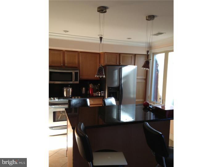 13022 Townsend Road, Unit B2 Philadelphia, PA 19154 - Photo 1 of 17 Kitchen