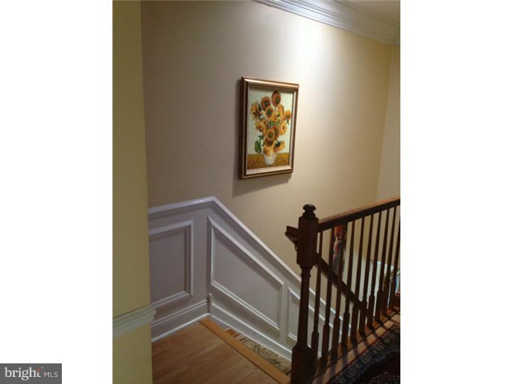 13022 Townsend Road, Unit B2 Philadelphia, PA 19154 - Photo 16 of 17 Hallway