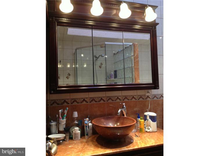13022 Townsend Road, Unit B2 Philadelphia, PA 19154 - Photo 6 of 17 Master Bathroom
