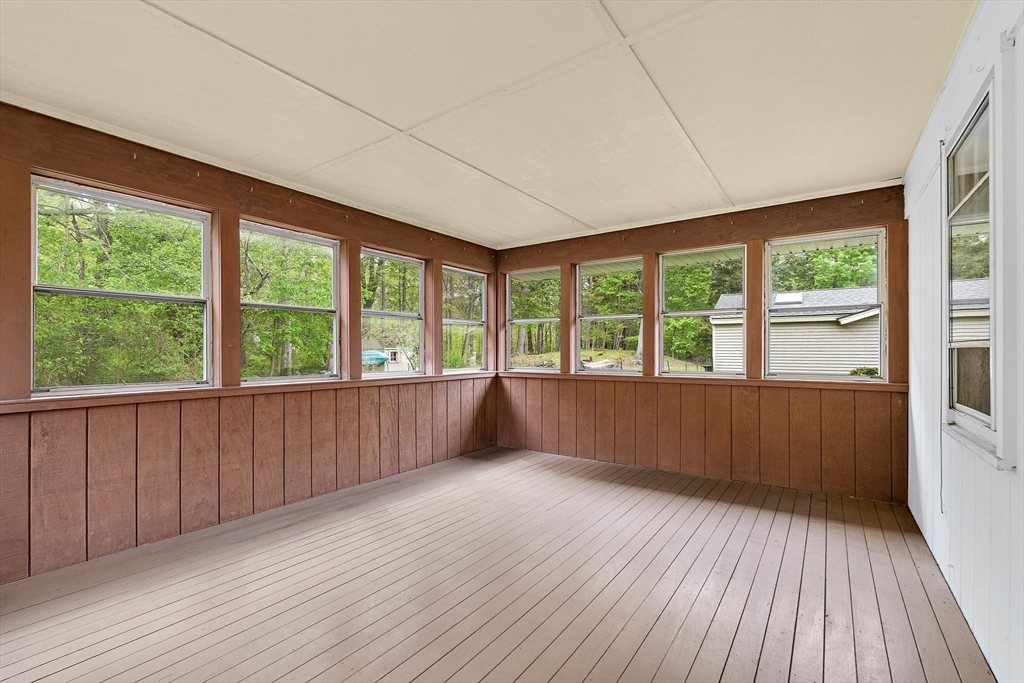 29 Temi Road Hudson, MA 01749 - Photo 9 of 36