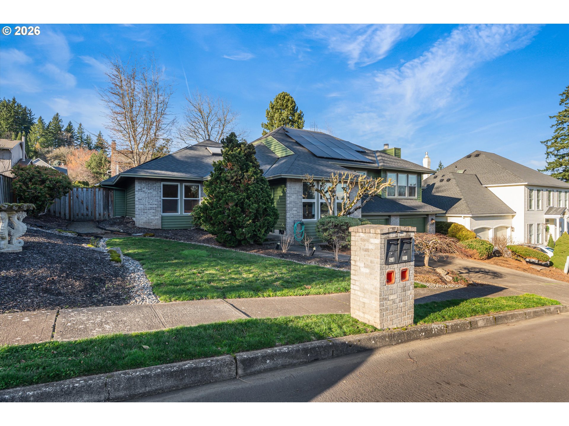 511 Southeast 15th Street Gresham, OR 97080 - Photo 5 of 38