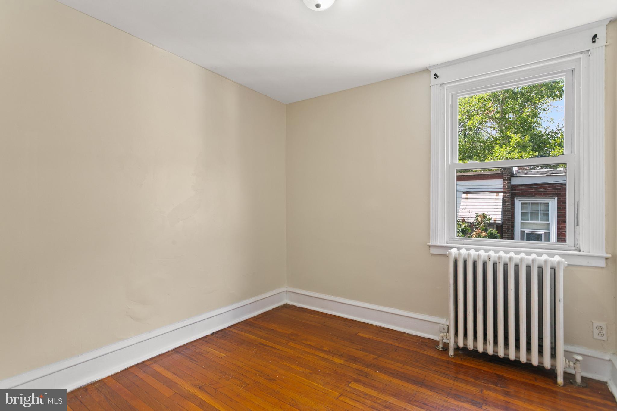 450 Glendale Road Upper Darby, PA 19082 - Photo 11 of 16 Gallery Image 11