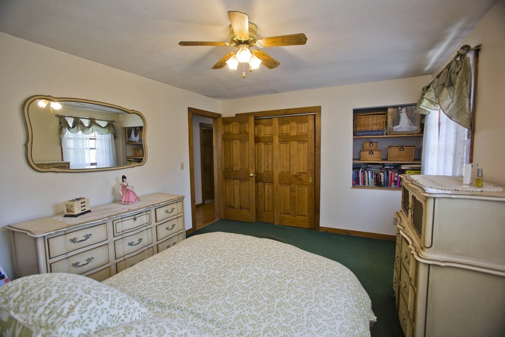 18 Pinnacle Road Monson, MA 01057 - Photo 11 of 28
