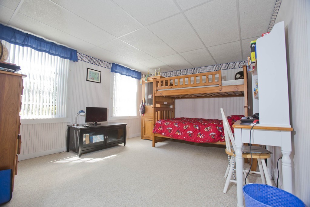 18 Pinnacle Road Monson, MA 01057 - Photo 13 of 28