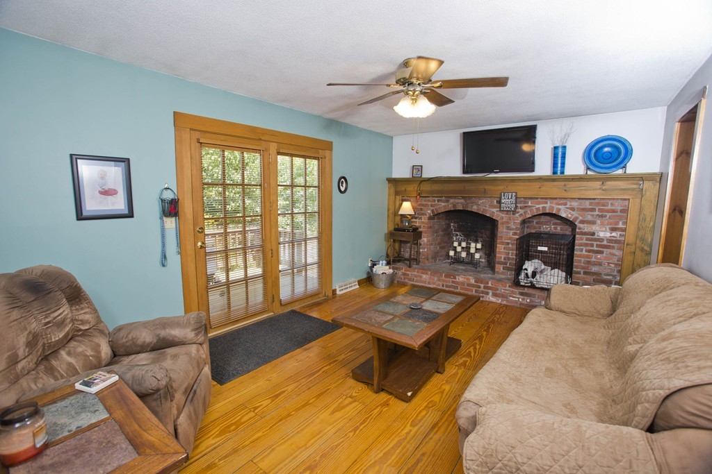 18 Pinnacle Road Monson, MA 01057 - Photo 7 of 28