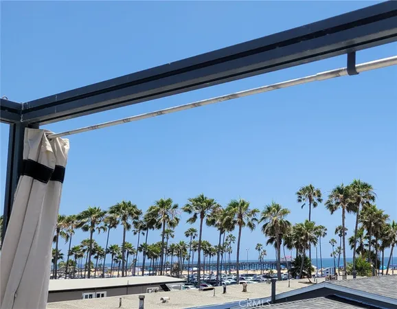 $5,495,000 | 417 East Balboa Boulevard, Newport Beach, CA 92661