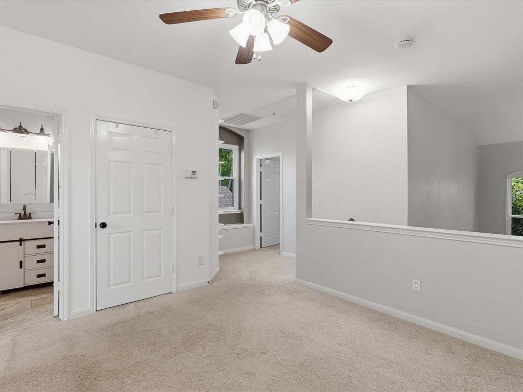 2878 Ridgedale Drive Lewisville, TX 75067 - Photo 19 of 40
