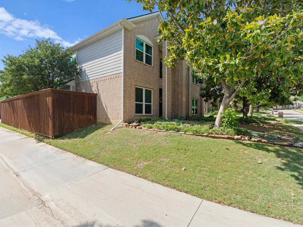 2878 Ridgedale Drive Lewisville, TX 75067 - Photo 2 of 40