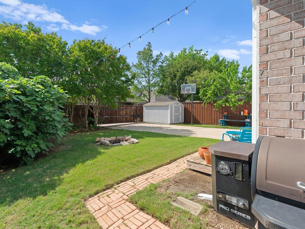 2878 Ridgedale Drive Lewisville, TX 75067 - Photo 31 of 40