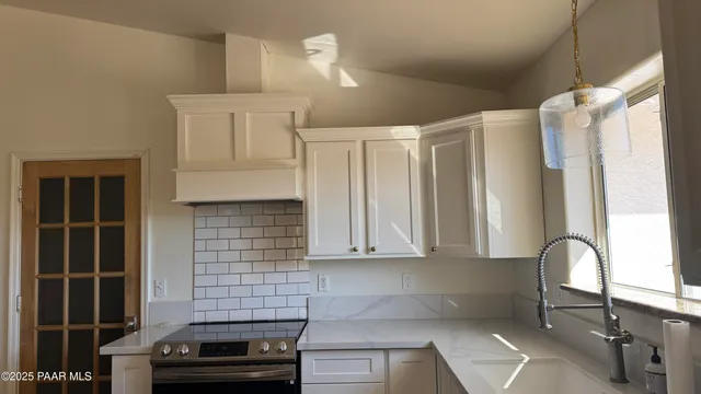 a view of empty room