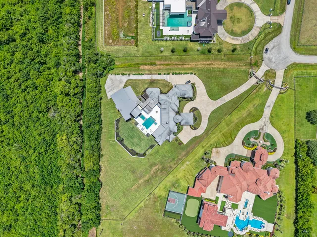 an aerial view of a house having outdoor space