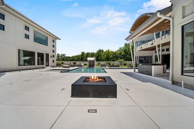 a car parked in front of building