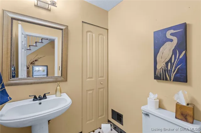 $399,000 | 111 Trimingham Road, New Albany, IN 47150