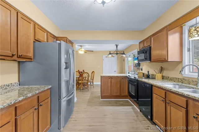 $399,000 | 111 Trimingham Road, New Albany, IN 47150