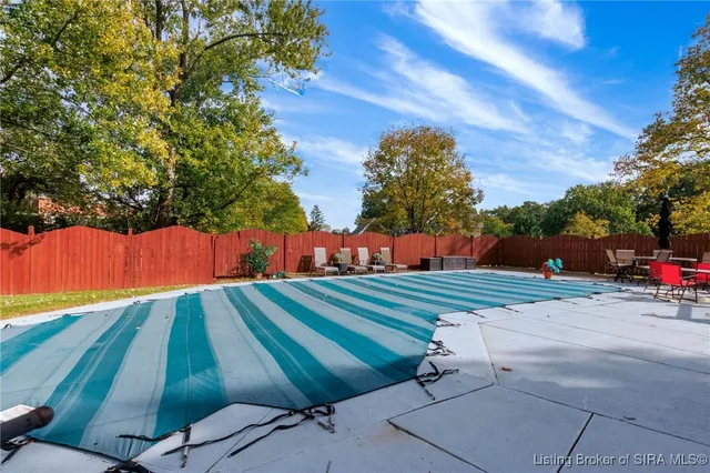 $399,000 | 111 Trimingham Road, New Albany, IN 47150