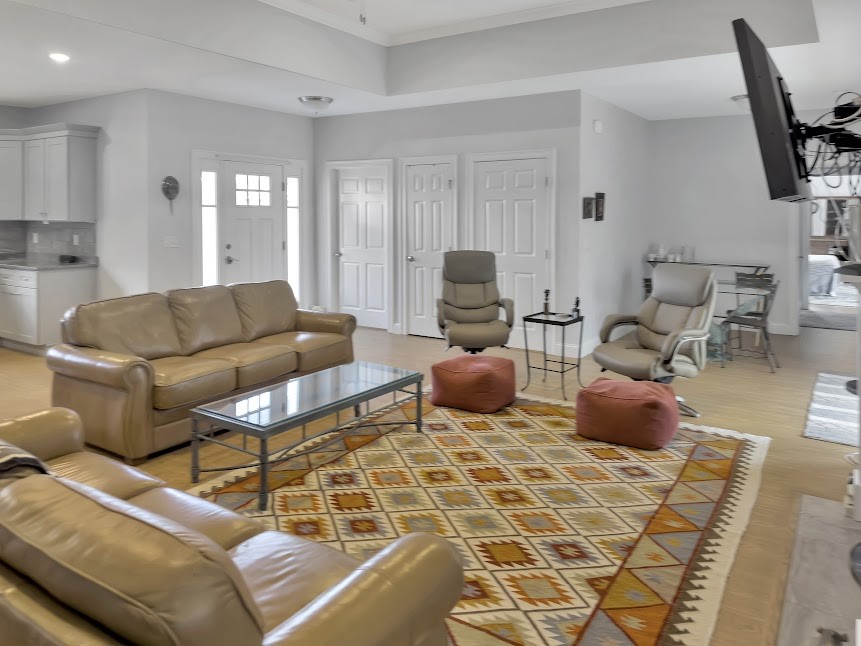 7 Deer Run Road Bristol, RI 02809 - Photo 17 of 42 Gallery Image 17