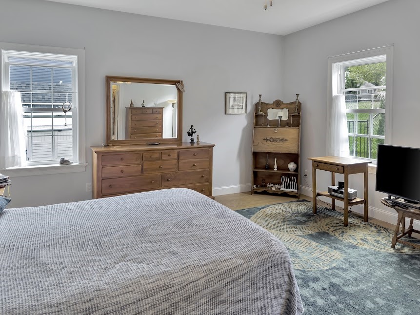 7 Deer Run Road Bristol, RI 02809 - Photo 28 of 42 Gallery Image 28