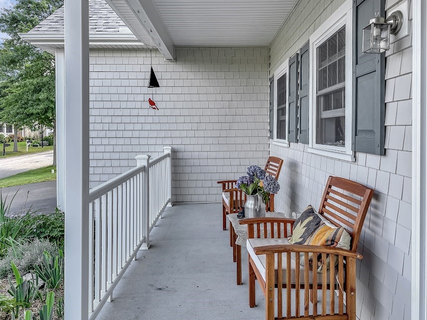 7 Deer Run Road Bristol, RI 02809 - Photo 8 of 42 Gallery Image 8
