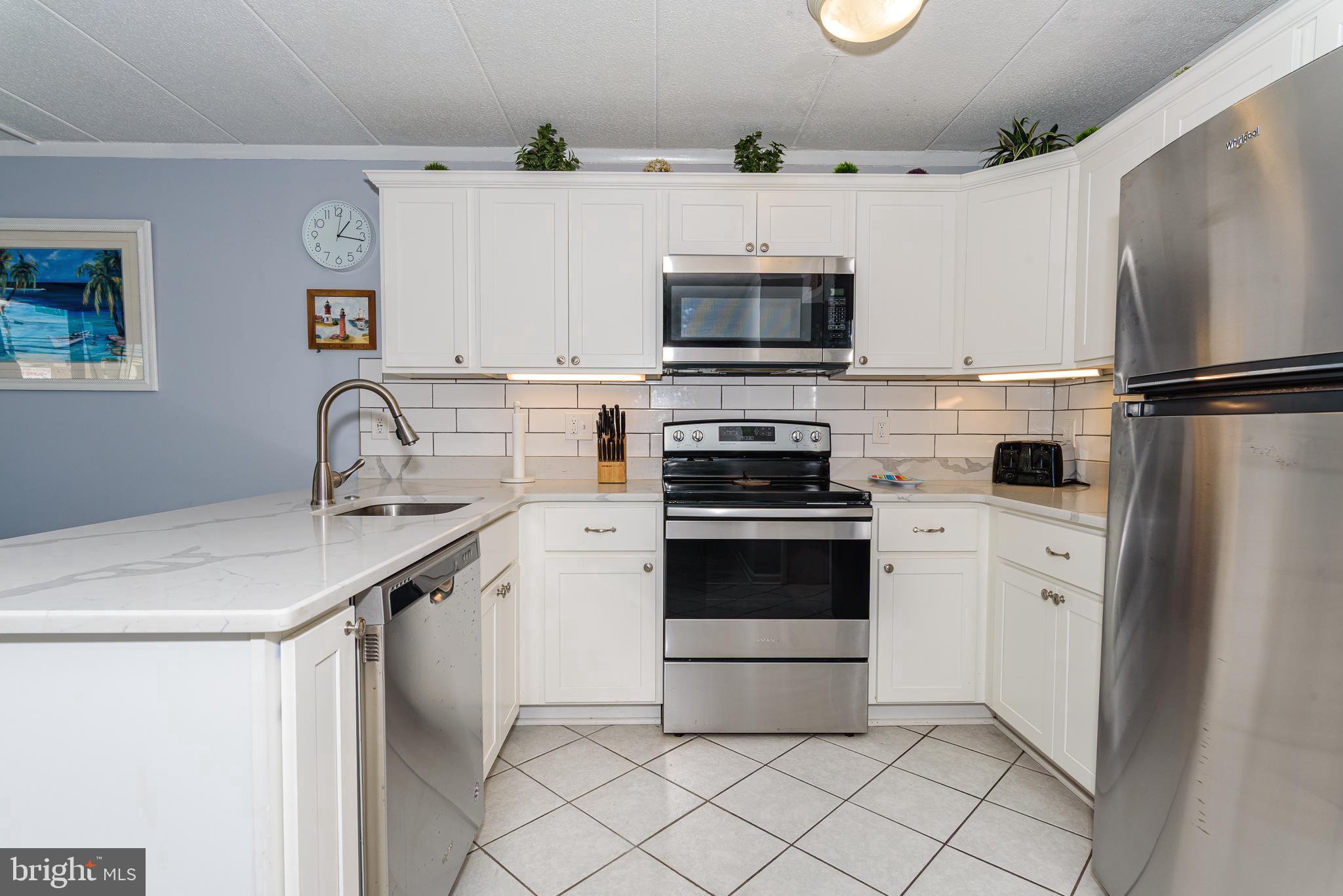 17 70th Street, Unit 18 Ocean City, MD 21842 - Photo 9 of 32