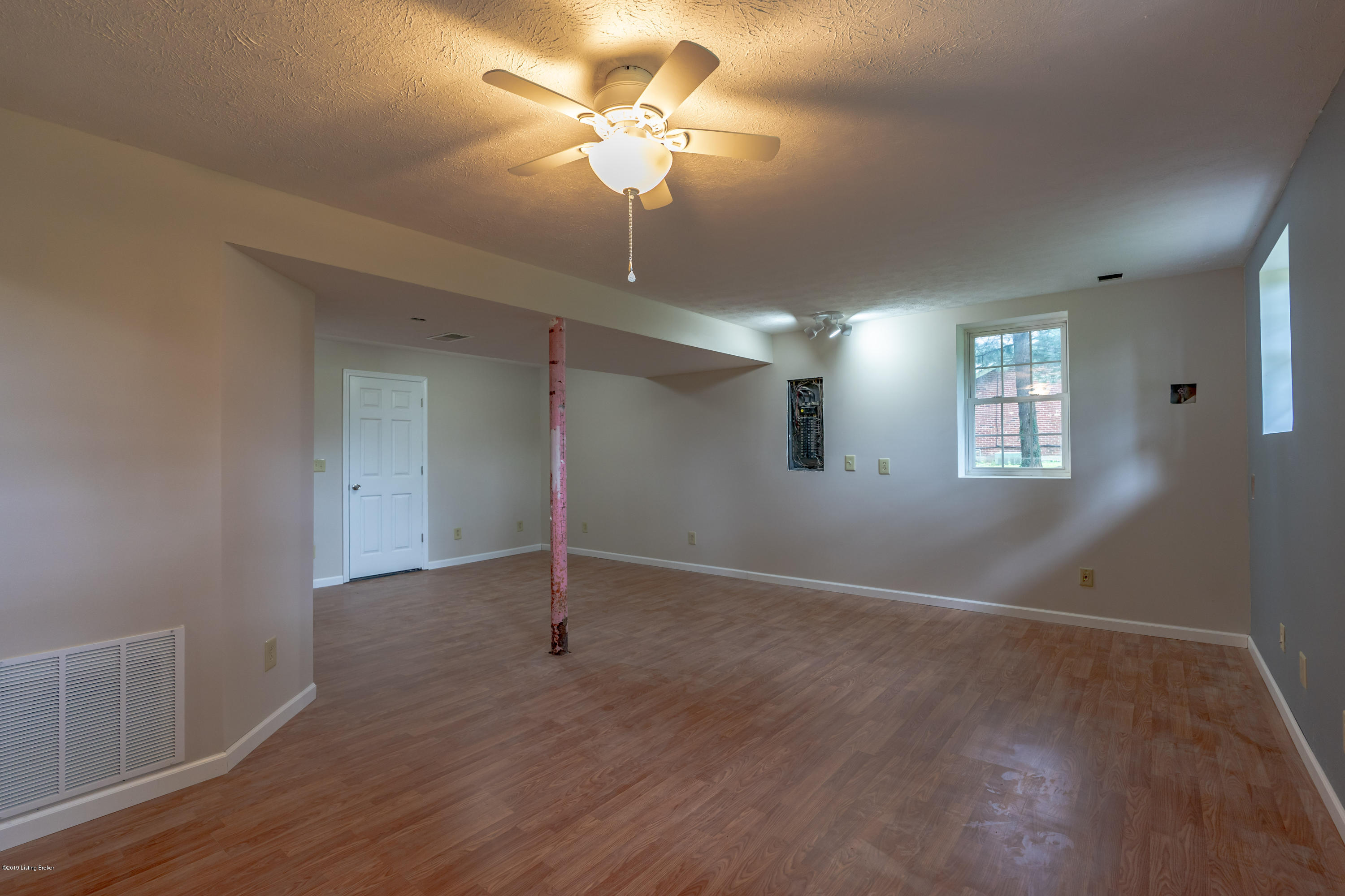 187 McCormack Road Waddy, KY 40076 - Photo 27 of 34 DSC09865