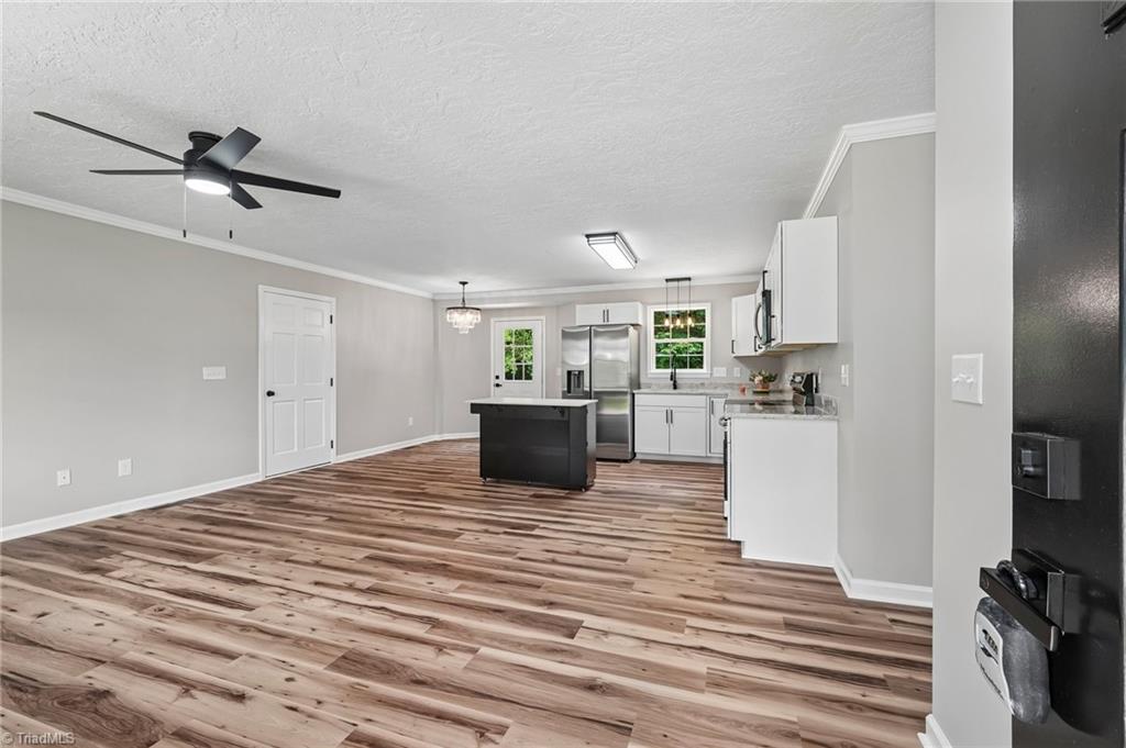 425 Mr Henry Road Mocksville, NC 27028 - Photo 6 of 35 Gallery Image 6