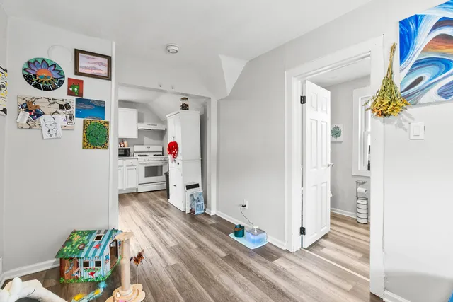 $240,000 | 305 Irving Street, Joliet, IL 60432