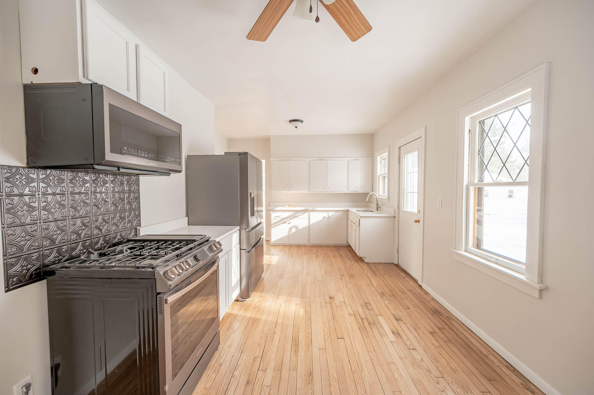 14703 Washington Avenue Union Grove, WI 53182 - Photo 6 of 18 Washington - 011