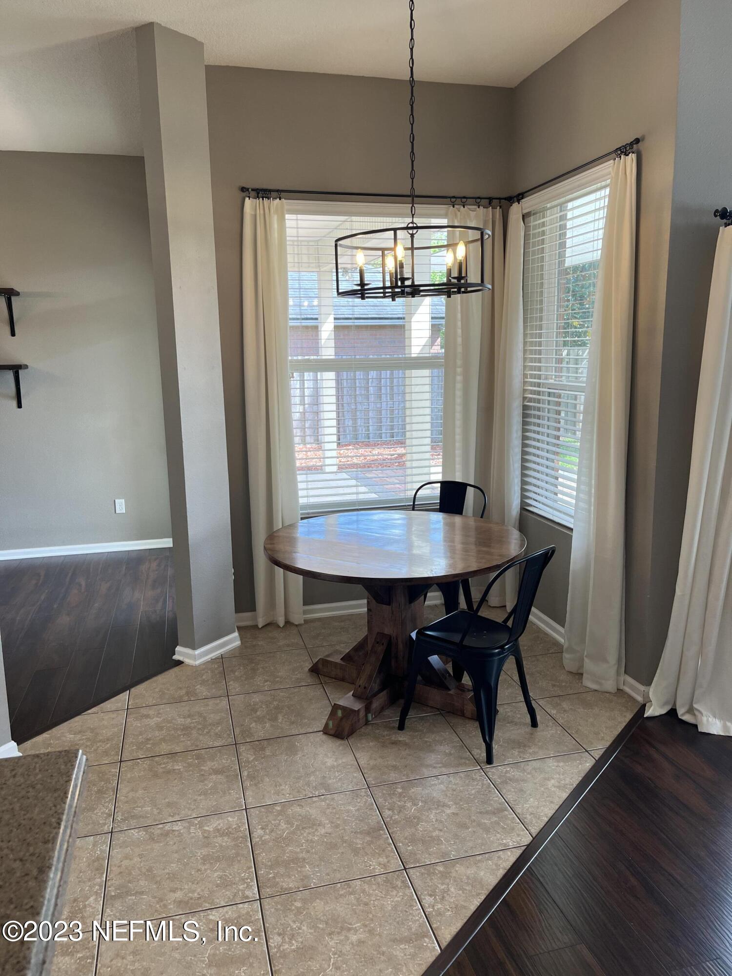 11072 Lothmore Road Jacksonville, FL 32221 - Photo 10 of 19 2C48EE0E-802F-4F2A-ADE5-1F260172CDA4