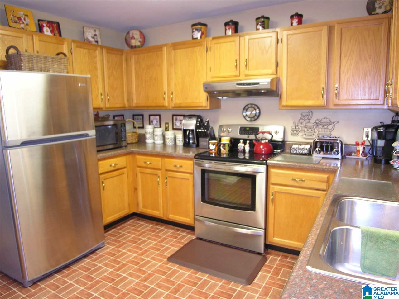 219 Southwood Road Birmingham, AL 35209 - Photo 9 of 37